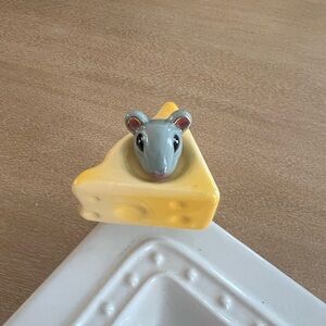 Nora Fleming Mouse in Cheese Mini